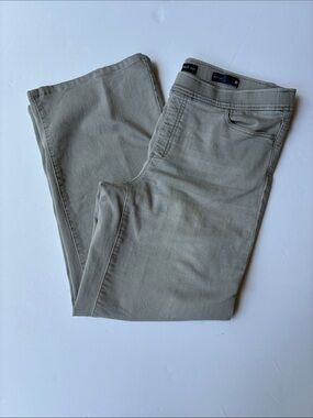 High-Rise Wide Leg Jeans in Gray